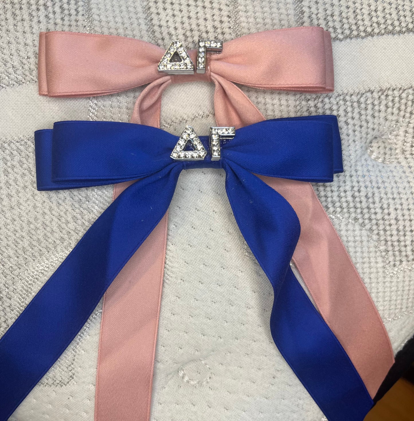 Delta Gamma Hairbow