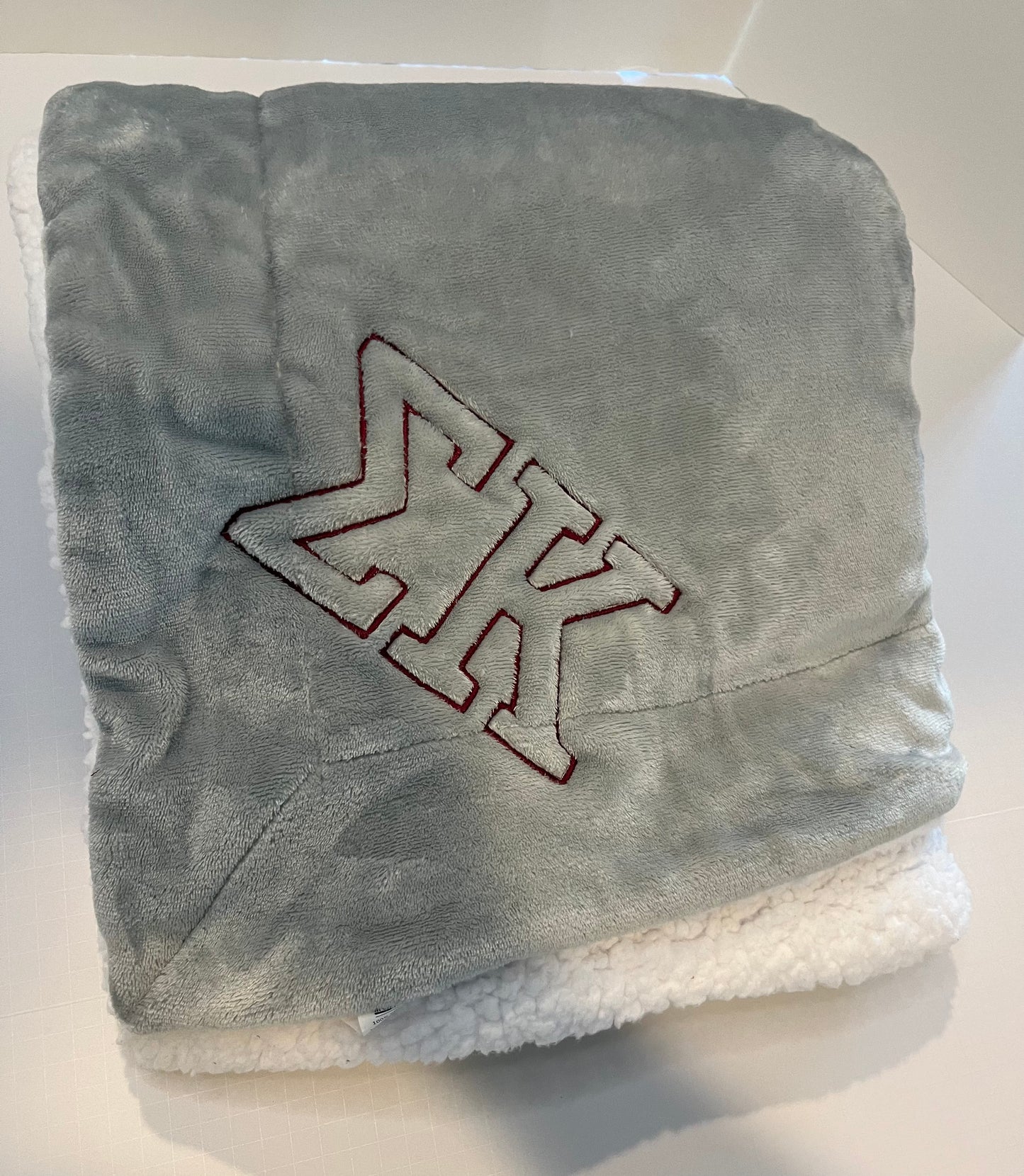 Sigma Kappa Throw Blanket